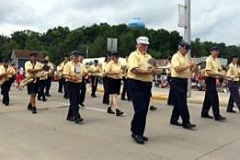 Independence Day parade - West Bend